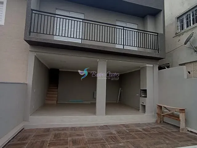 Casa 3 quartos e 2 banheiros, à venda, no bairro Nova Cerejeira em Atibaia