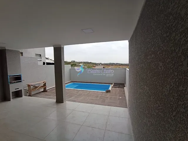 Casa 3 quartos e 2 banheiros, à venda, no bairro Nova Cerejeira em Atibaia