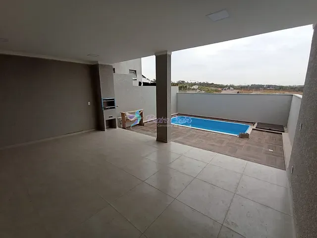 Casa 3 quartos e 2 banheiros, à venda, no bairro Nova Cerejeira em Atibaia