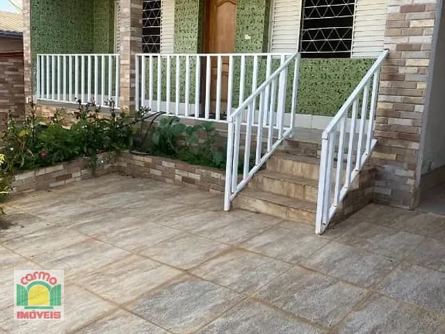 Casa com 400m² 6 quartos e 5 banheiros, à venda ou para alugar, no bairro Jardim Nações Unidas em Anápolis