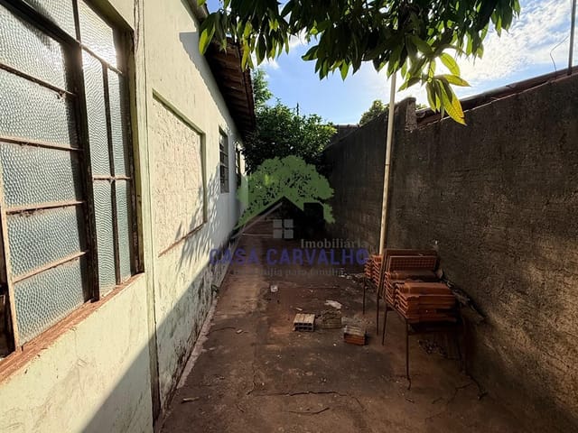 Casa 3 quartos e 2 banheiros, à venda, no bairro COAB - AL.tamandaré em Ladário