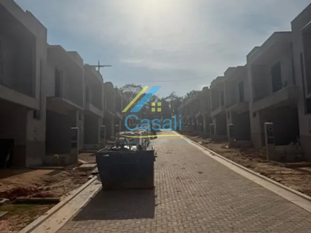 Casa 3 quartos e 5 banheiros, à venda, no bairro Gabriel Pizza  em São Roque 