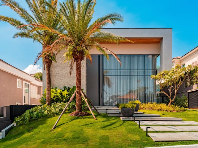 Casa com 1027m² 6 quartos e 8 banheiros, à venda, no bairro Tamboré em Santana de Parnaíba