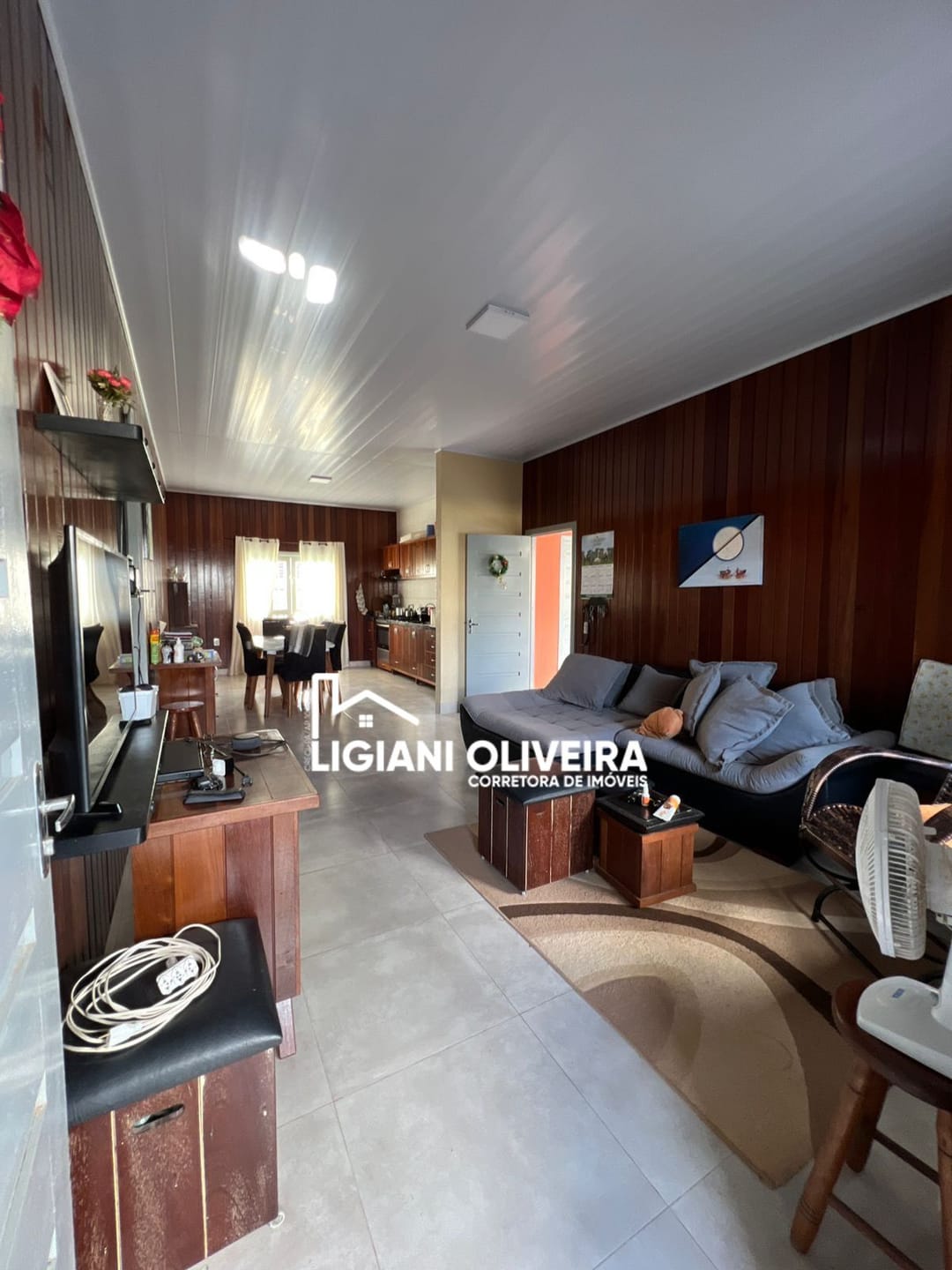 Casa à venda com 2 quartos, 10m² - Foto 9