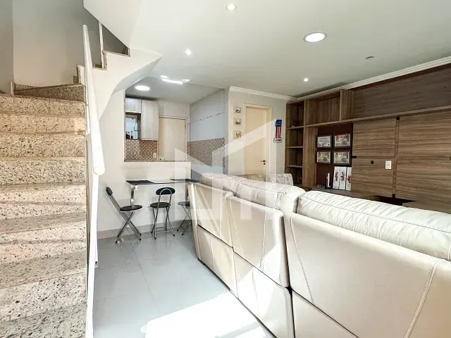 Casa 3 quartos e 4 banheiros, à venda, no bairro da Luz em Nova Iguaçu
