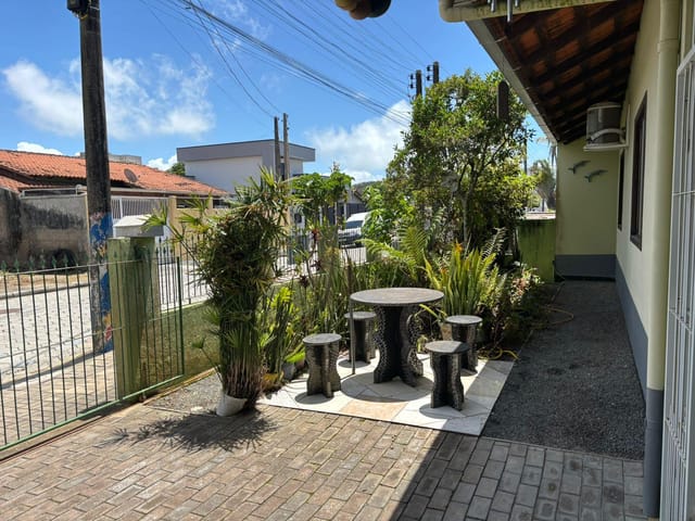 Casa com 252m² 3 quartos e 2 banheiros, à venda, no bairro Centro em Penha