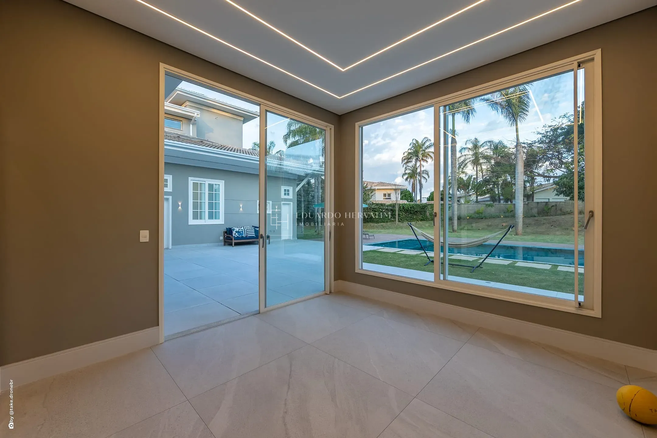 Casa, 4 quartos, 586 m² - Foto 52