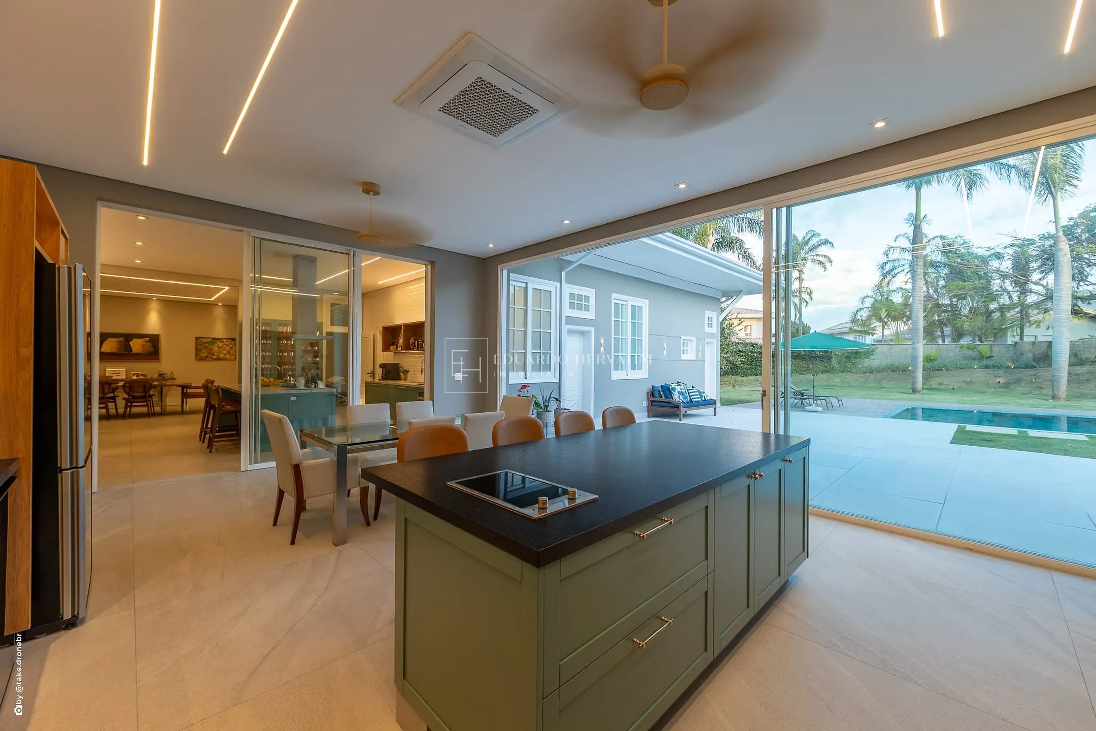 Casa, 4 quartos, 586 m² - Foto 56