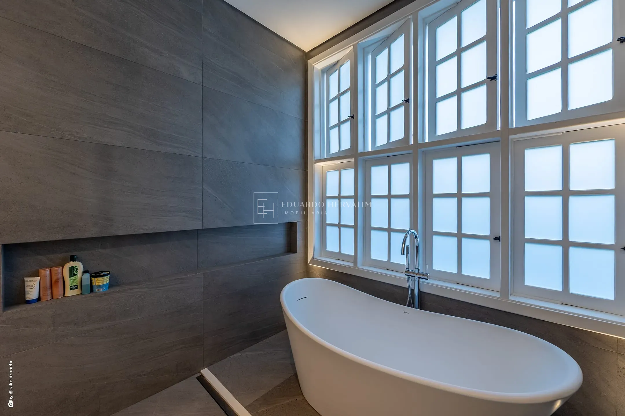 Casa, 4 quartos, 586 m² - Foto 60
