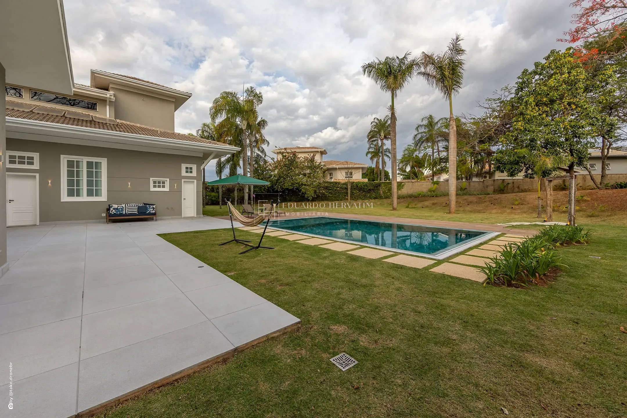 Casa, 4 quartos, 586 m² - Foto 38