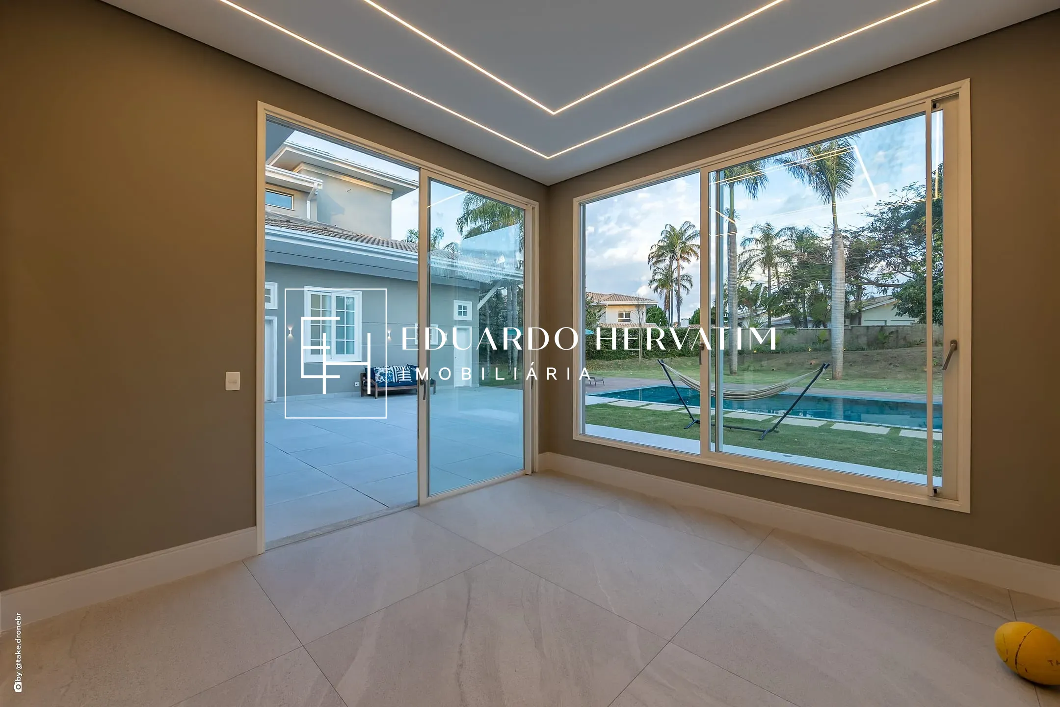 Casa, 4 quartos, 586 m² - Foto 52