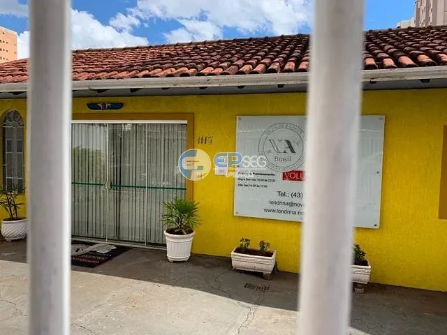 Casa com 312m², à venda, no bairro Centro em Londrina