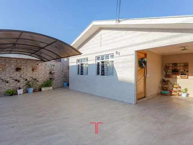 Casa com 200m² 3 quartos e 3 banheiros, à venda, no bairro Cidade Industrial em Curitiba
