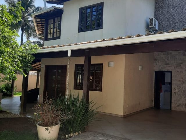 Casa com 625m² 4 quartos e 3 banheiros, à venda, no bairro Camboinhas em Niterói