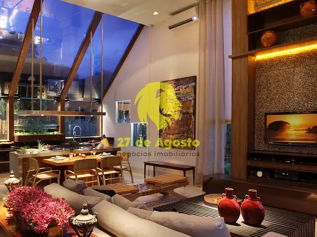 Casa com 600m² 4 quartos e 3 banheiros, para alugar, no bairro Chácara Girassol em Americana