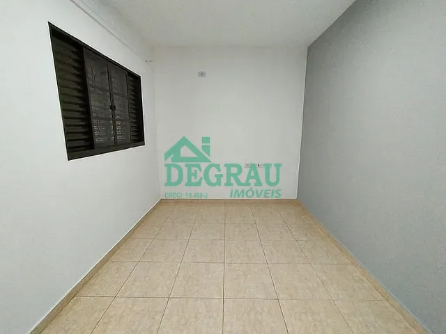 Casa 3 quartos e 2 banheiros, à venda, no bairro Vila Aparecida em Itapeva
