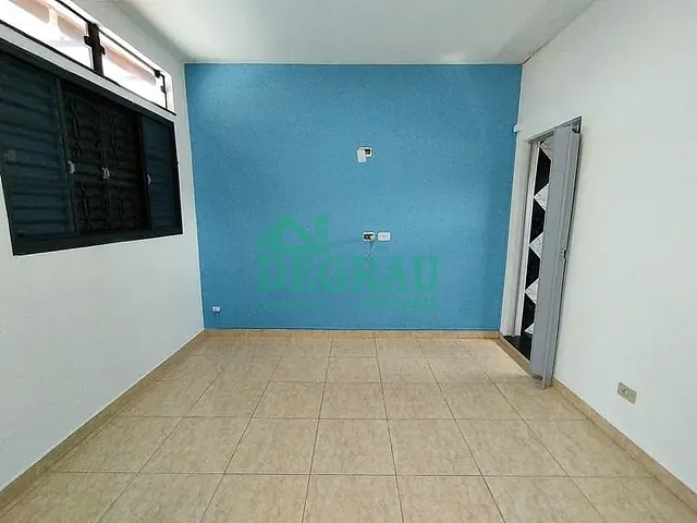 Casa 3 quartos e 2 banheiros, à venda, no bairro Vila Aparecida em Itapeva