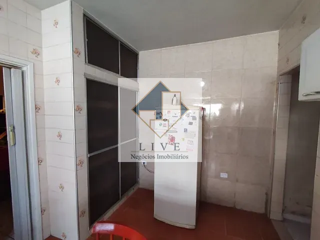 Casa com 256m² 2 quartos e 1 banheiro, à venda, no bairro Vila Rossi Borghi e Siqueira em Campinas