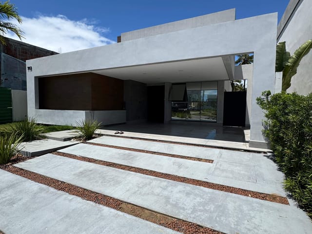 Casa com 300m² 3 quartos e 3 banheiros, à venda, no bairro ALPHAVILLE em Barra dos Coqueiros