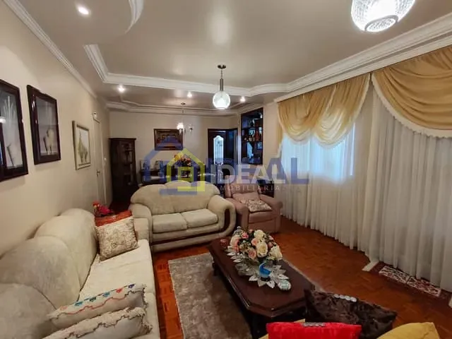Casa com 227m² 4 quartos e 5 banheiros, à venda, no bairro Centro em Concórdia