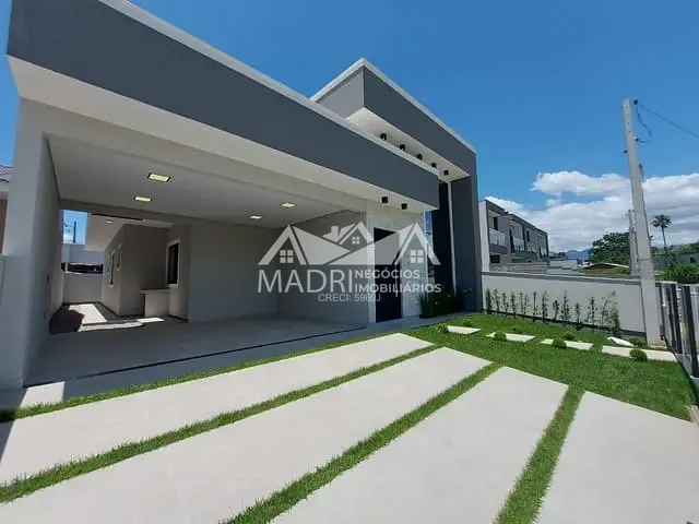 Casa com 216m² 3 quartos e 2 banheiros, à venda, no bairro Bela Vista em Palhoça