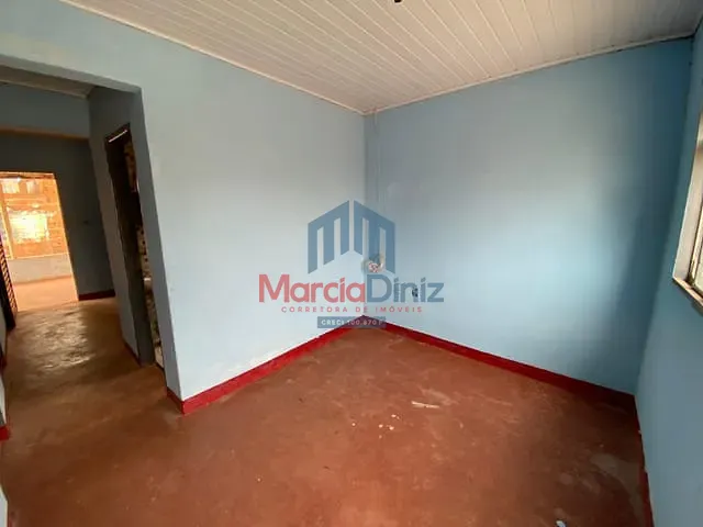 Casa com 200m² 2 quartos e 1 banheiro, à venda, no bairro Conjunto Habitacional João Athayde de Souza em Ituverava