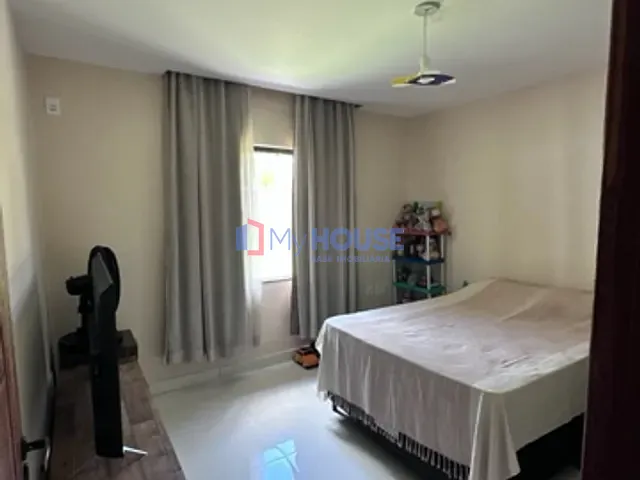 Casa com 170m² 3 quartos e 3 banheiros, à venda, no bairro Nossa Senhora da Vitória em Avenida Tancredo Neves