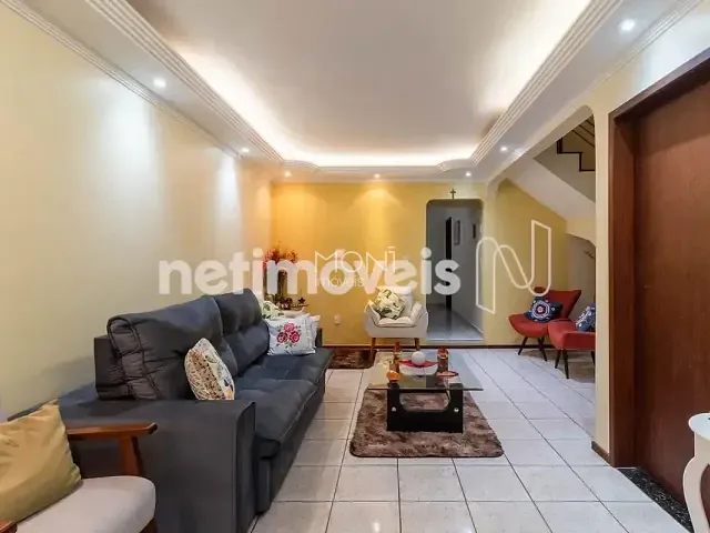 Casa 6 quartos e 5 banheiros, à venda, no bairro Guará II em Brasília