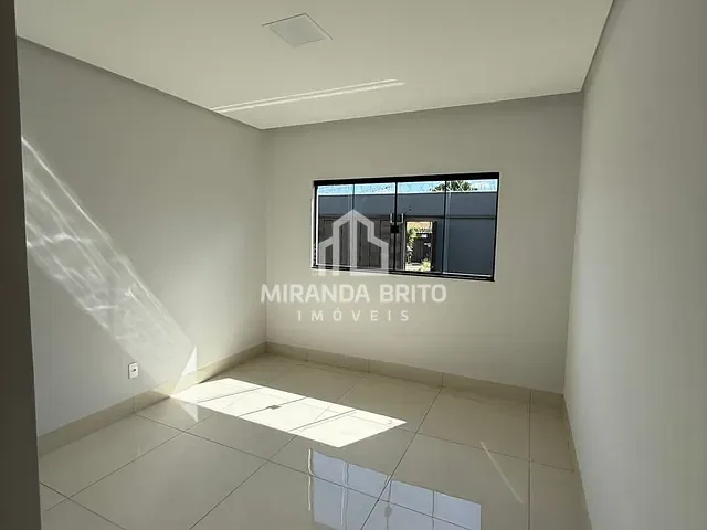 Casa 3 quartos e 3 banheiros, à venda, no bairro Itapoã em Aparecida de Goiânia