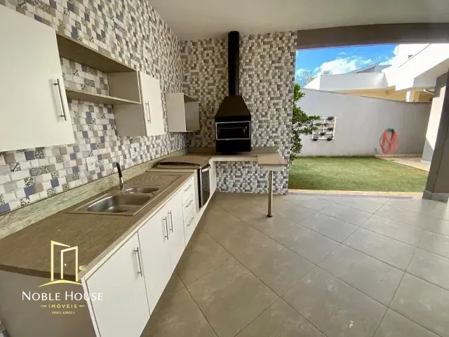 Casa 3 quartos e 4 banheiros, à venda, no bairro Picollo Villaggio em Louveira