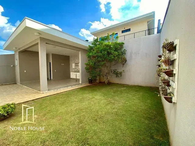 Casa 3 quartos e 4 banheiros, à venda, no bairro Picollo Villaggio em Louveira