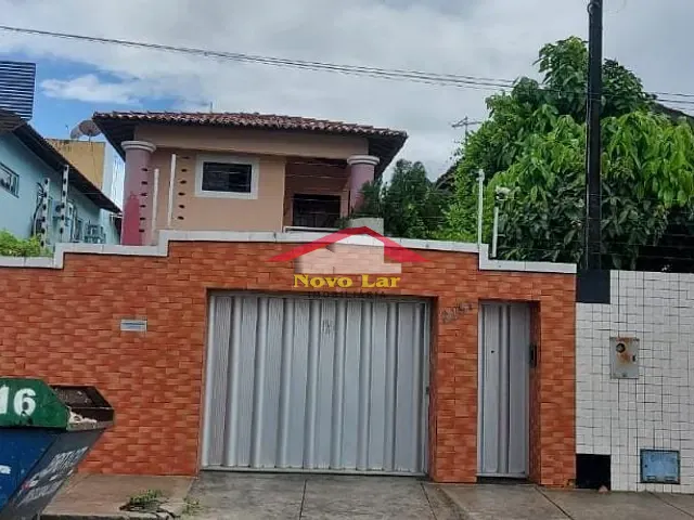 Casa com 236m² 4 quartos e 4 banheiros, à venda, no bairro Edson Queiroz em Fortaleza