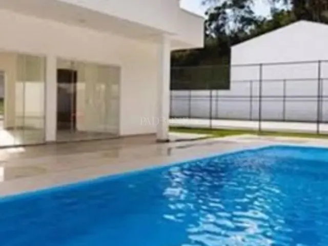 Casa 2 quartos e 2 banheiros, à venda, no bairro Rio Pequeno em Camboriú