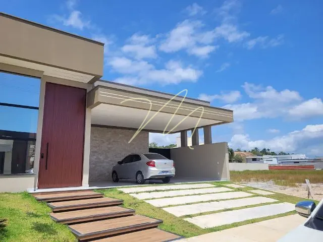Casa com 450m² 3 quartos e 4 banheiros, à venda, no bairro Nossa Senhora da Vitória em Ilhéus