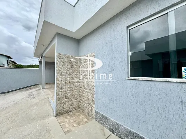 Casa com 524m² 4 quartos e 3 banheiros, à venda, no bairro Várzea das Moças em Niterói