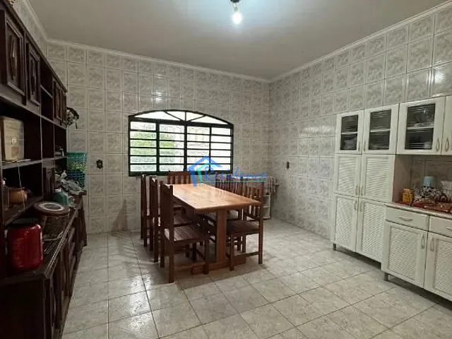 Casa com 160m² 3 quartos e 2 banheiros, à venda, no bairro Jardim Regina em Indaiatuba