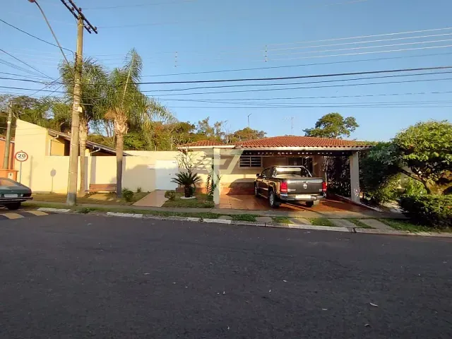 Casa com 420m² 3 quartos e 7 banheiros, à venda, no bairro Jardim Interlagos em Ribeirão Preto