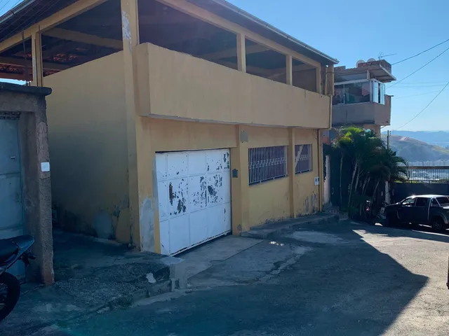 Casa 3 quartos e 2 banheiros, à venda, no bairro Vale Verde em Juiz de Fora