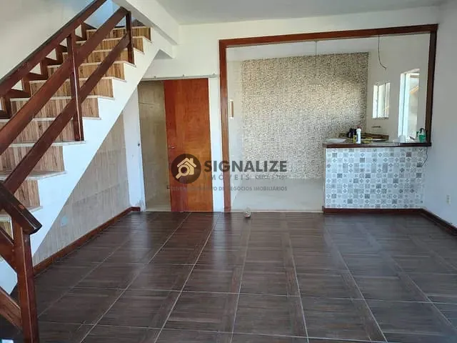 Casa 1 quarto e 1 banheiro, à venda, no bairro Peró em Cabo Frio