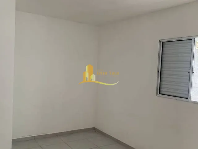 Casa com 63m² 2 quartos e 2 banheiros, à venda, no bairro Vila Carmosina em São Paulo