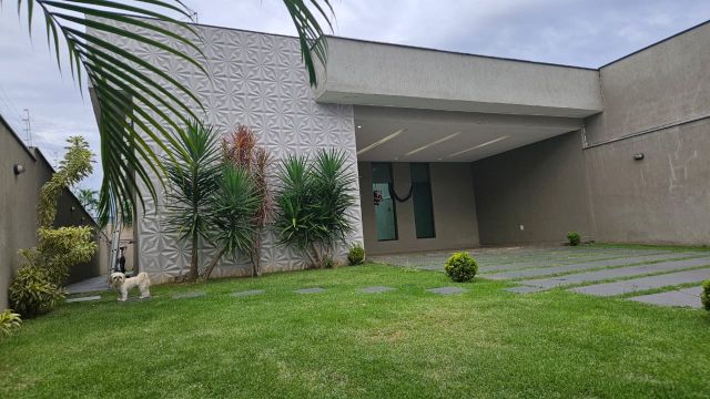 Casa com 400m² 3 quartos e 3 banheiros, à venda, no bairro Ponte Alta Norte (Gama) em Brasília