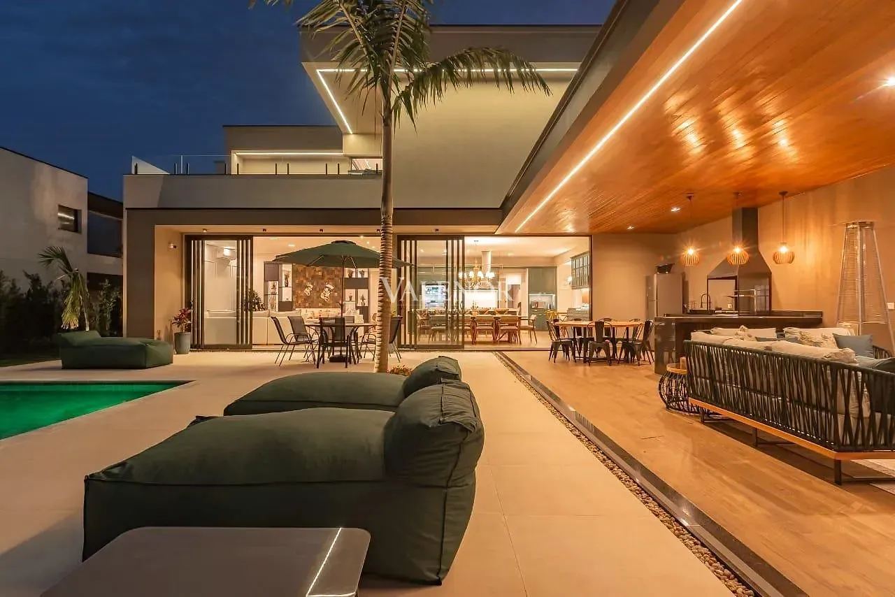 Casa, 5 quartos, 1000 m² - Foto 13