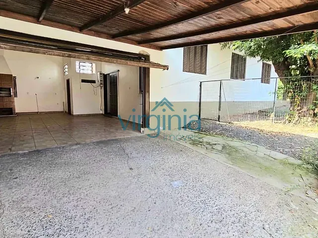 Casa com 300m² 3 quartos e 2 banheiros, para alugar, no bairro Canudos em Novo Hamburgo