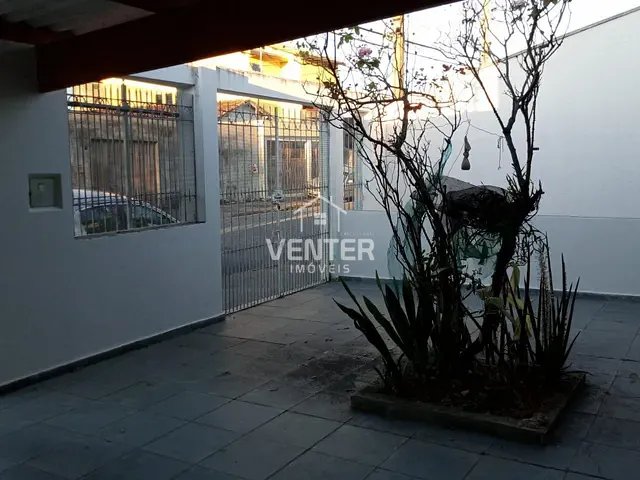 Casa com 200m², à venda, no bairro Vila Boa Vista em Taubaté