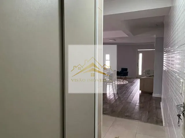 Casa 3 quartos e 4 banheiros, à venda, no bairro Jardim São Caetano em São Caetano do Sul