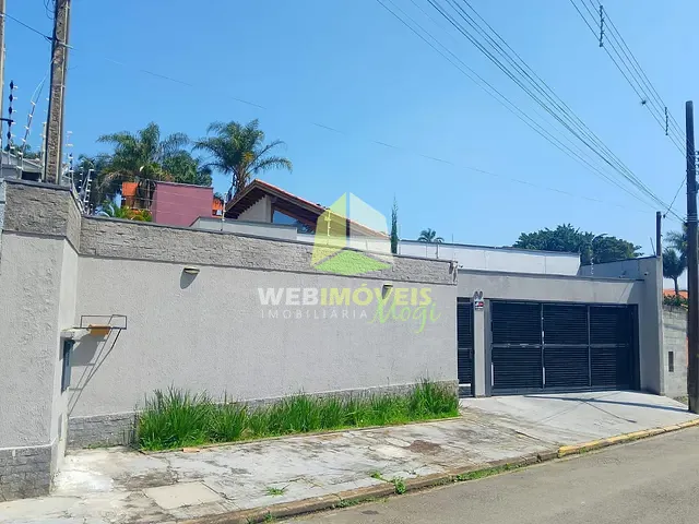 Casa com 608m² 4 quartos e 6 banheiros, à venda, no bairro Vila Oliveira em Mogi das Cruzes