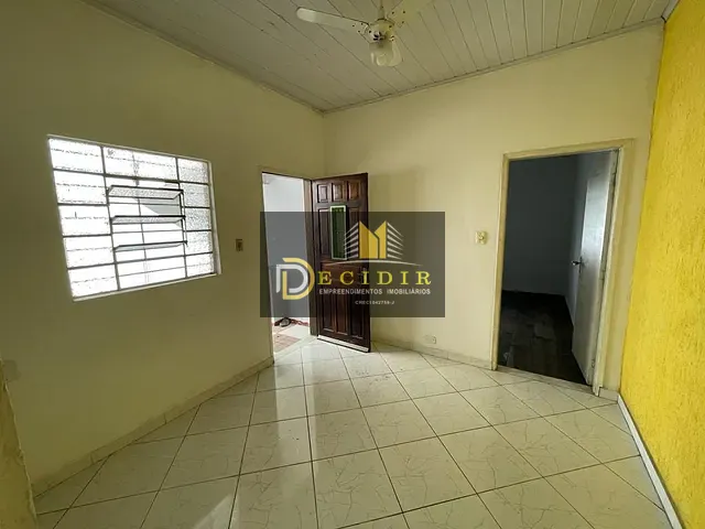 Casa com 147m² 2 quartos e 1 banheiro, à venda, no bairro Cidade Mãe do Céu em São Paulo
