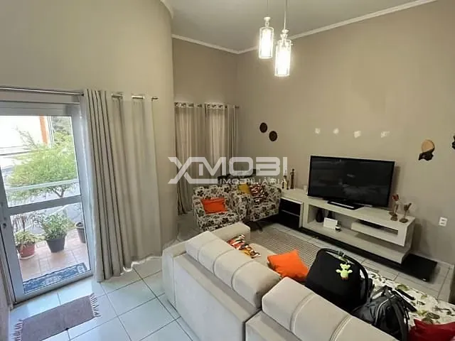 Casa com 251m² 3 quartos e 2 banheiros, à venda, no bairro Chácara Morada Mediterrânea em Jundiaí