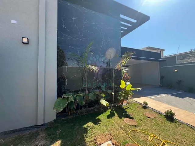 Casa com 360m² 3 quartos e 3 banheiros, à venda, no bairro Pioneiros em Campo Grande