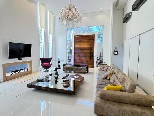 Casa com 560m² 5 quartos e 8 banheiros, à venda, no bairro Jardim Leonor Mendes de Barros em São Paulo